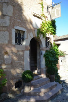  Maison d'Hôtes La Tour Du Trésorier  Турню